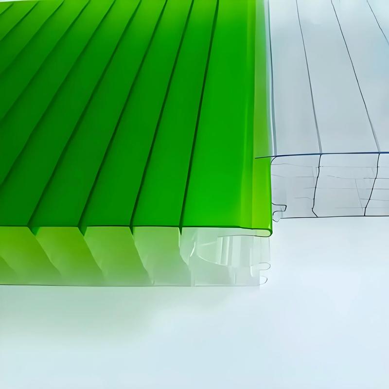 插接幕墙板是一种常见的建筑外立面材料,以其轻